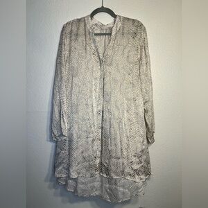 Soft Surroundings animal print button down